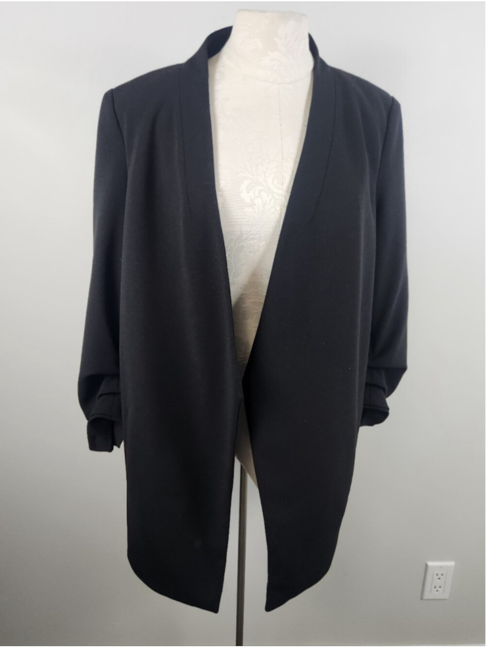 DKNY Black Blazer Workwear Professional Business Casual Corporate Academia Prep - Picture 2 of 13